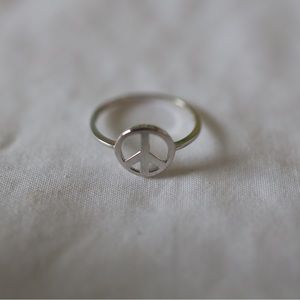 Peace ring